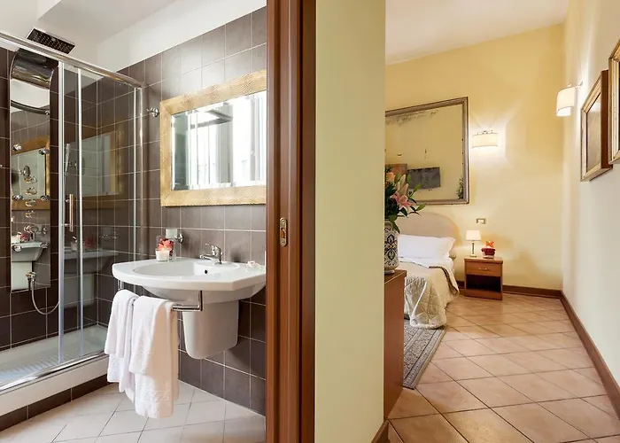 Vatican Domus Gasthof 4*